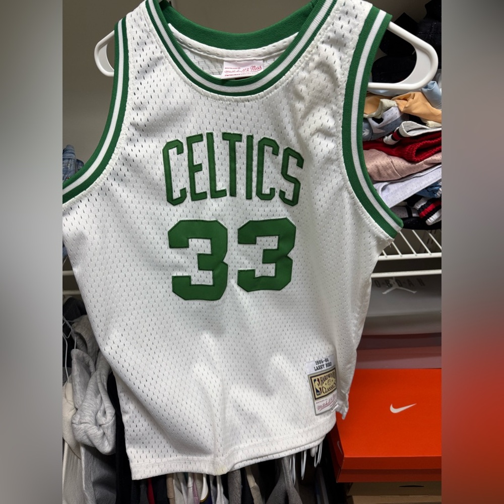 Larry Bird Mitchell and Ness jersey. Youth Large.